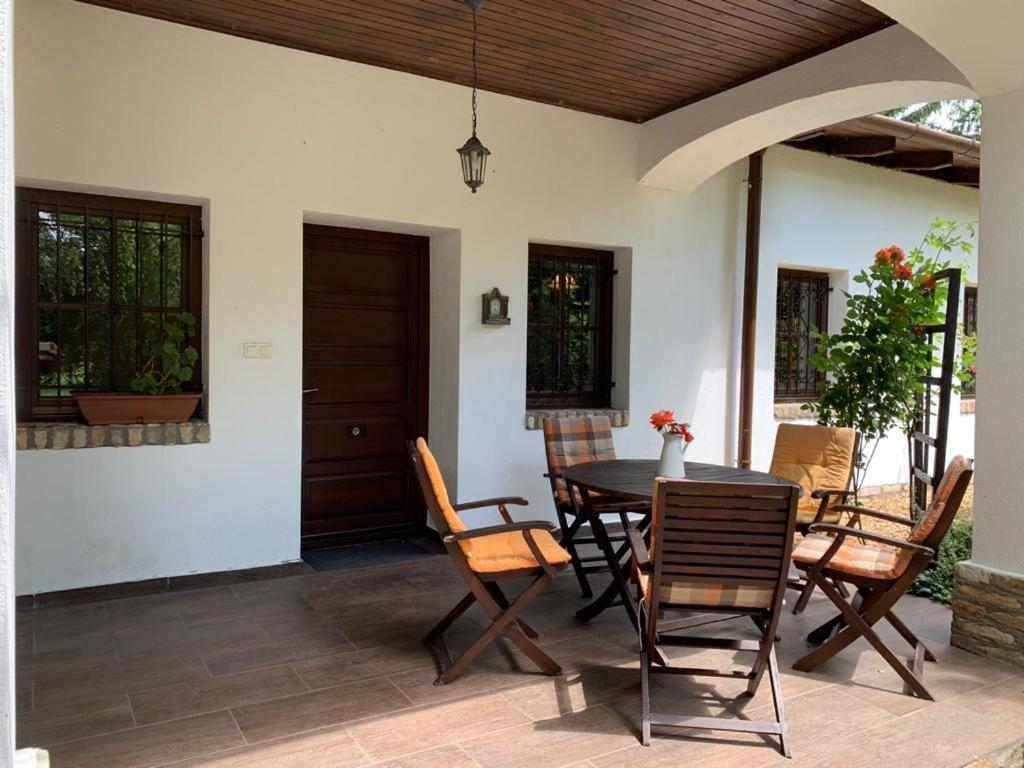 Bivaly Tanya Villa Domaszek Exterior photo